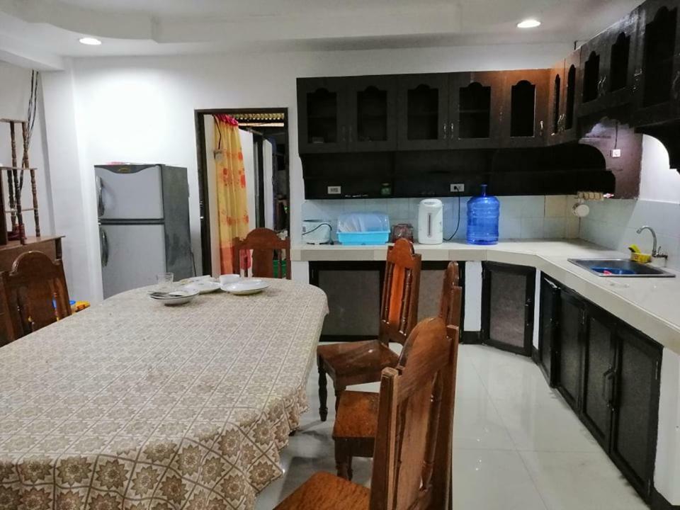 Andreas Homestay Del Carmen エクステリア 写真